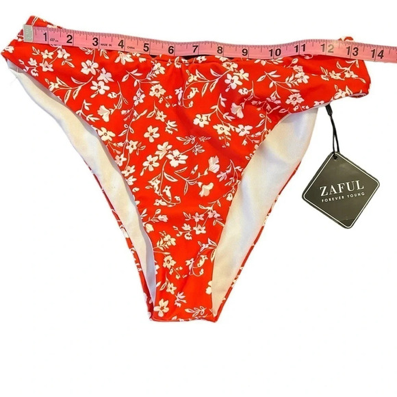 Zaful Forever Young Bikini Bottoms Red White Floral NWT - Picture 2 of 3